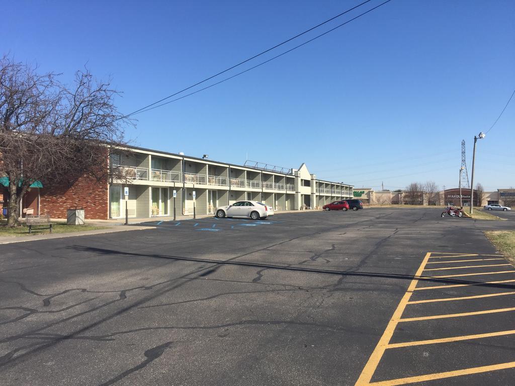 America's Value Phillipsburg Hotel 2*