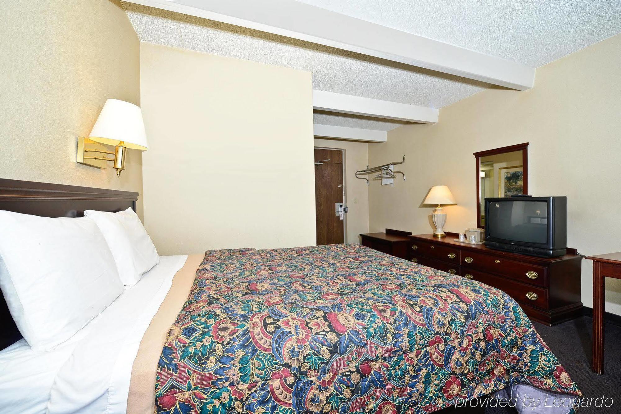 Hotel America's Value Phillipsburg Easton